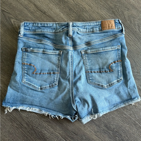 AE NE(X)T Level High-Waisted Denim Shorts - Picture 2 of 5